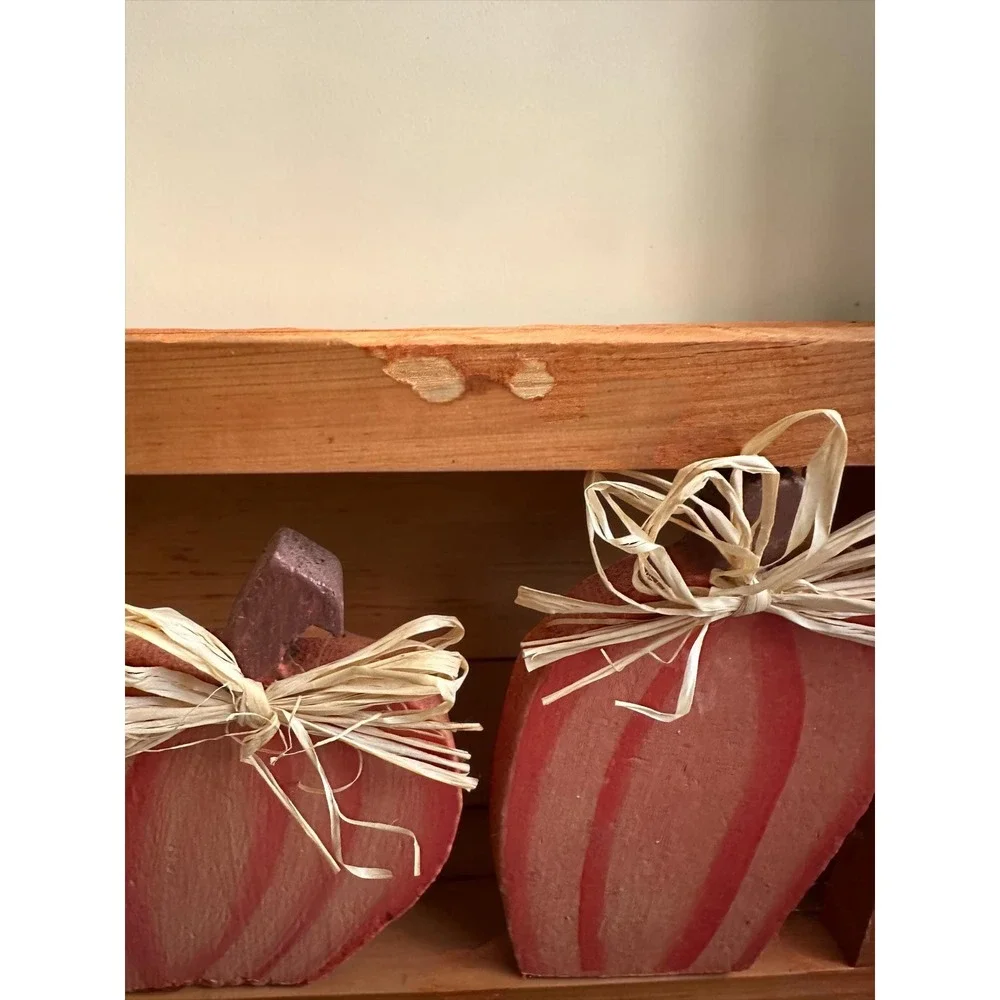 Wooden wire pumpkin fall basket